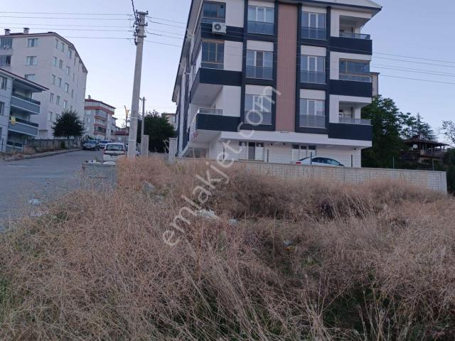 Yunusemre Mah.kemerköprü Altında 2+1 Satılık Daire