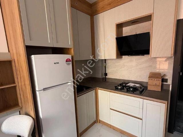 Yunusemre Mahallesi’nde Kiralık 1+1 Apart