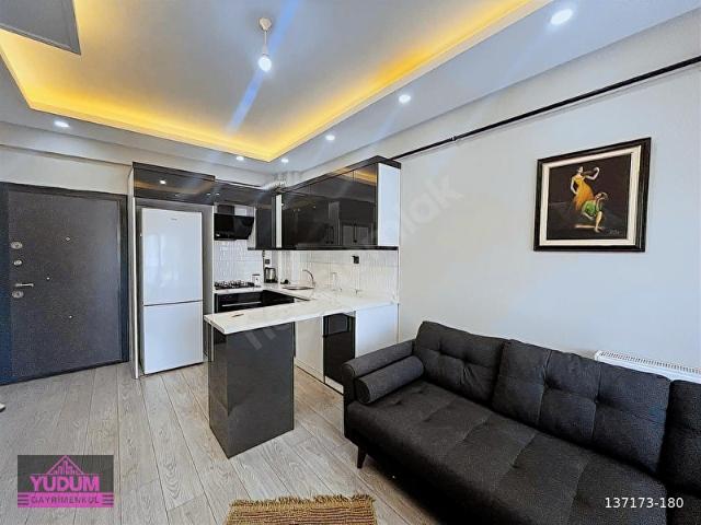 YUDUM GAYRİMENKUL'den SATILIK 1+1