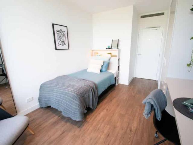 Yugo Berkeley Street, Student Accommodation In Melbourne | Amber