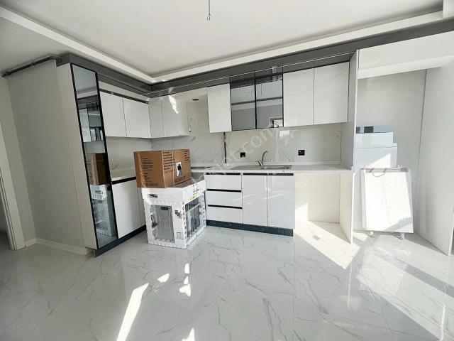 Yukarı Yahyalar Selçuklu Cad Üzerinde Sıfır Oturuma Hazır Ful Yapılı 3+1 Kiralık Daire