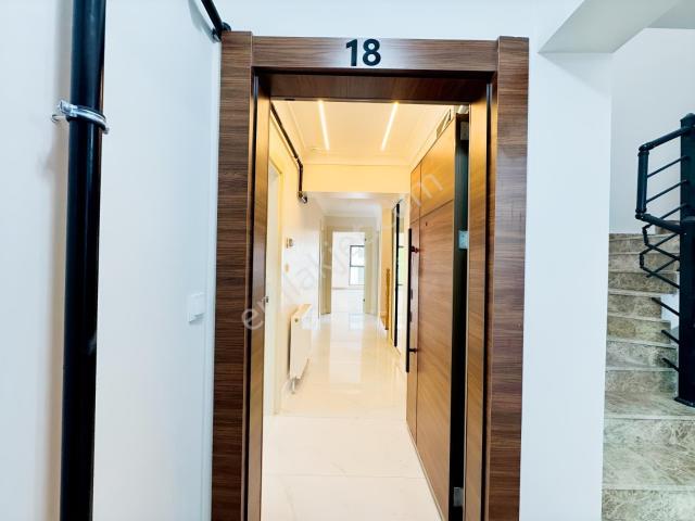 Yukarı Bahçelievler De Satılık 4+1 Dubleks Daire
