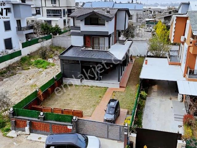 Yukarıkızılca 3+1 Müstakil Villa 200 M2 Tripleks 2 Yıllık