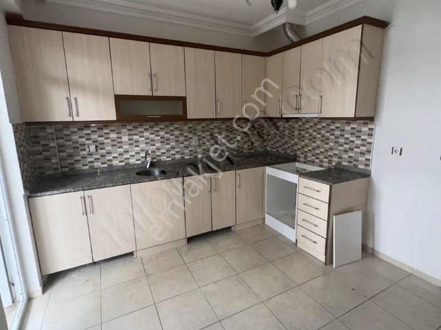 Yukarı Pazarcı Mahallesi 3+1 Garaj Üstü Satılık Daire