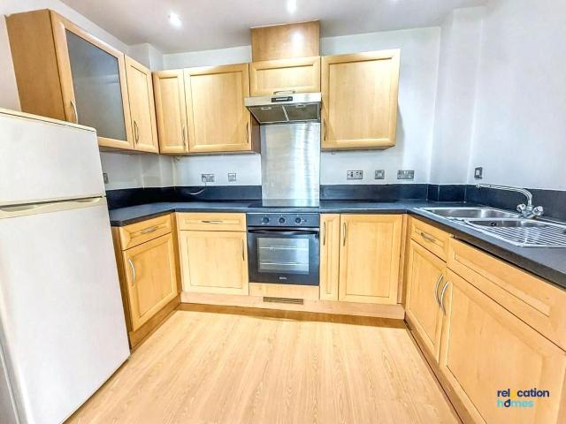 Yukon Road, Broxbourne EN10, 2 bed flat to rent, £1,500 pcm | PrimeLocation