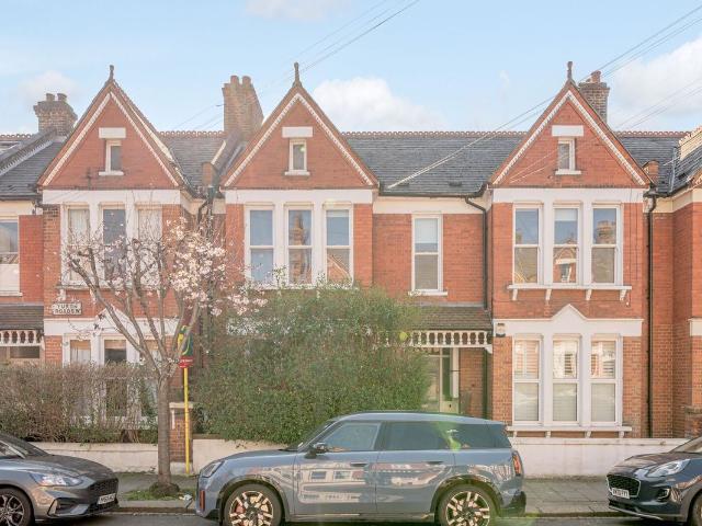 Yukon Road, Clapham South, London SW12, 2 bed flat to rent, £2,900 pcm | PrimeLocation