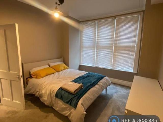 Yukon Road, London, SW12 2 bed end of terrace house to rent £2,600 pcm £600 pw