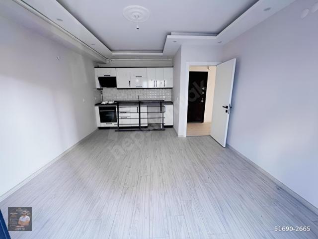 Yüksek Giriş 2+1 Daire, 80m, Merkezi Konumda