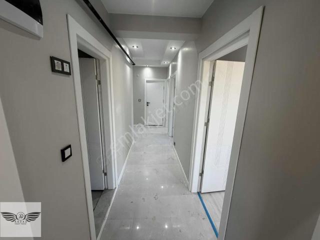 Yüksek Giriş Ön Cephe 2+1 Ebeveyn Banyolu Sıfır K.otoparklı