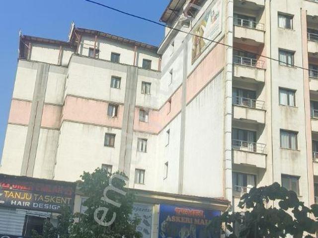 Yüksekova Nehil Emlak Tan Merkezi Konumda Satılık 1+0 Daire