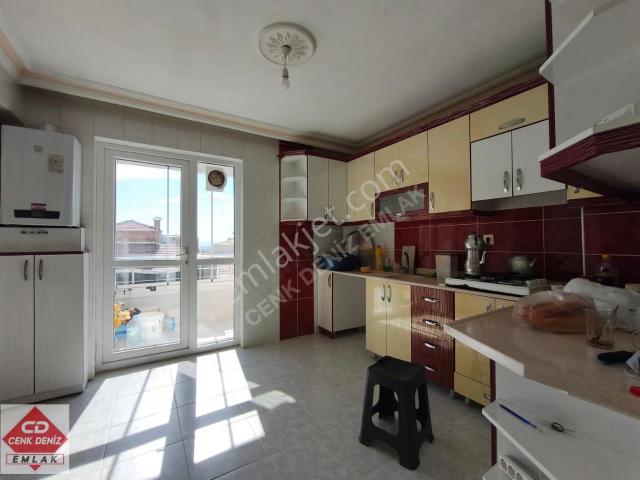 Yükseltepe Perşembe Pazarı Yakını 3.kat 2 balkonlu Kiralık 3+1