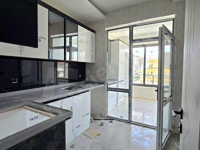 YÜKSEL ŞAHİN DEN S.EYYUBİ BEŞYÜZEVLER SEMT PAZAR YERİ YAKINI ARA KAT 2+1 SIFIR SATILIK DAİRE