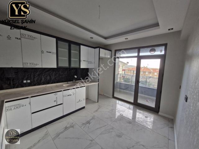 Yüksel Şahin Dne S.eyyubi Pazar Yakını Kapalı Otoparklı 3+1 Satılık Sıfır Daire