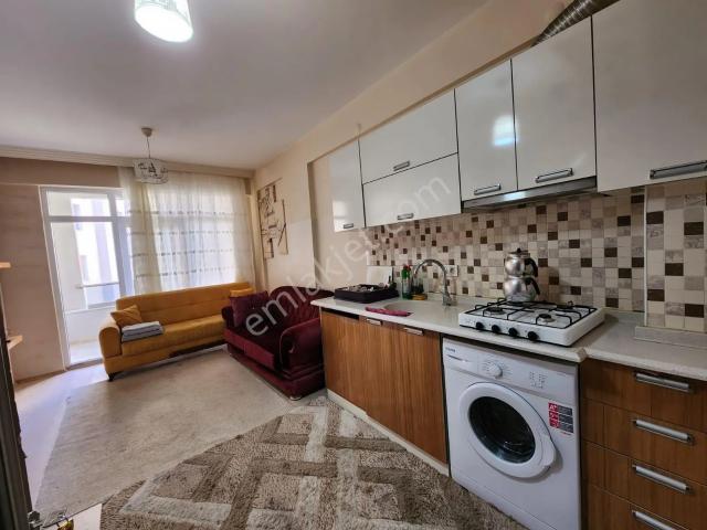 Yüksel Şahinden Yazırda Tramvaya Yakın 1+1 Eşyalı Kiralık Daire