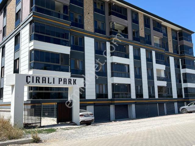 Yüksel Emlaktan Kiralık Daire Yarenlerde