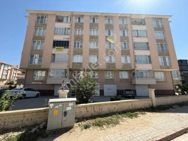 Yüksel Emlaktan Kiralık Dairee Yarenlerde