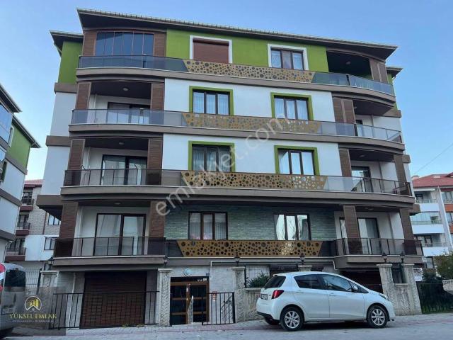 Yüksel Emlaktan Satılık Yarenlerde 4+1 Daireee