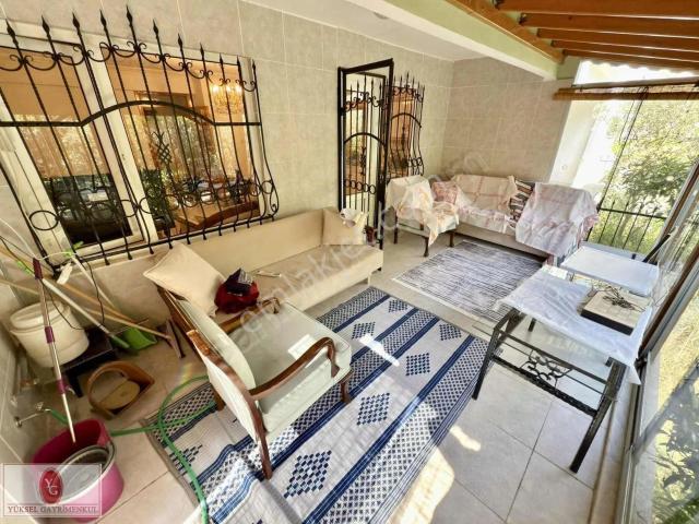 ▓yükselden Akçayda Bakımlı Ultra Geniş 4+1 Merkezi Konumda Villa