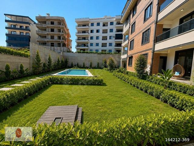 YÜKSELDEN ATATÜRKTE SOSYAL ALANLI SİTEDE ÖZEL BAHÇELİ 1+1 DAİRE