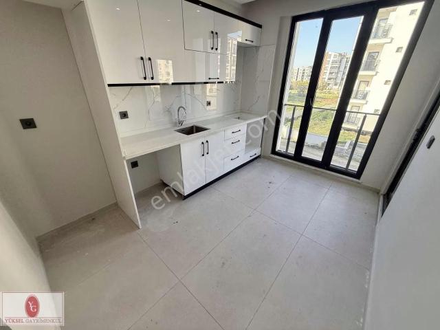 Yüksel'den Badem Alanında Ayrı Mutfak 2+1 Yerden Isıtmalı Daire