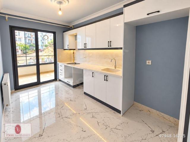 YÜKSEL'DEN GAZİCELAL'DE SIFIR AYRI MUTFAKLI CAM BALKONLU 2+1 SATILIK DAİRE
