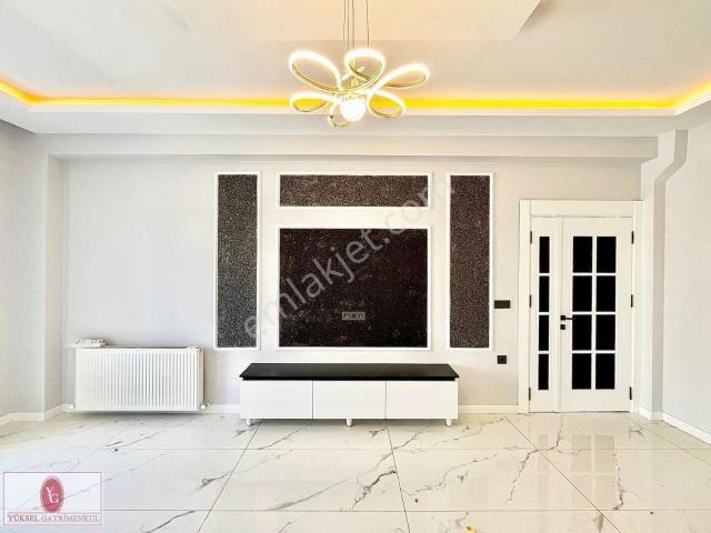 Yükselden Güre'nin En Güzel Konumda Denize Yakın Ultra Lux Villa