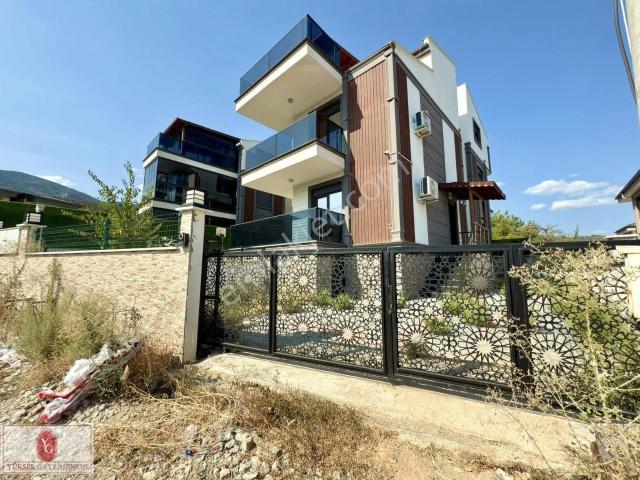 Yükselden Gürede Full Deniz Manzaralı Geniş Bahçeli 3+1 Villa