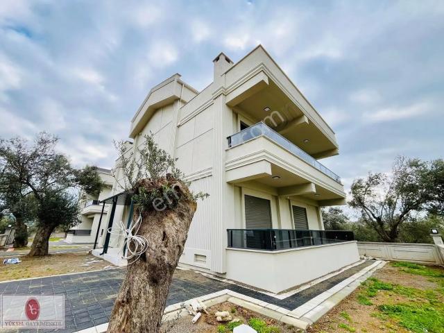 Yükselden Gürede Uygun Fiyat Ultra Lüx Tasarım 3+1 Satılık Villa
