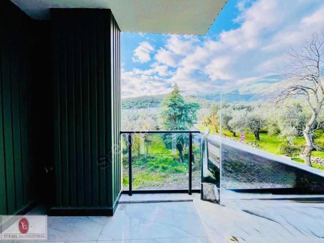 Yükselden Gürede Ultra Lüx Tasarım Şahane Cephe 3+1 Köşe Villa