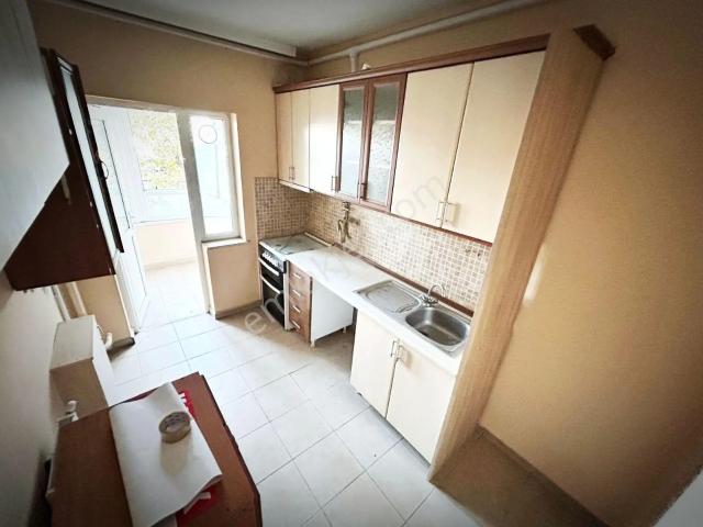 Yükselden Doğa Manzaralı Arakat Kapalı Mutfak Kiralık 2+1 Daire