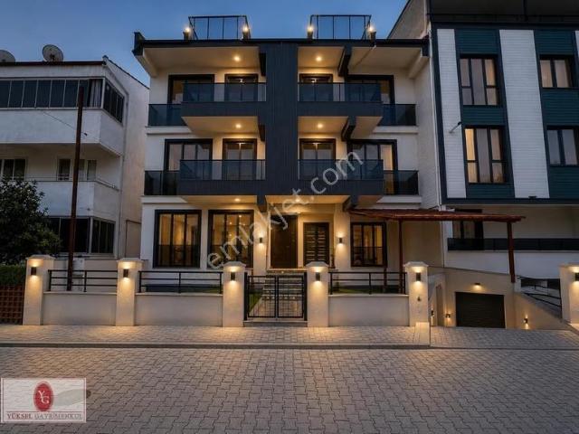 Yüksel'den Edremit'te 3+1 Kapalı Otoparklı Kiralık Dubleks