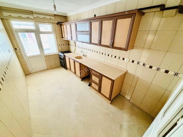 Yükselden İkizçayda 100 M² Net 2+1 Kapalı Mutfak Çift Balkon