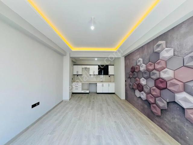 Yüksel'den Zeytinlide Fırsat! 1+1 Fiyatına Ön Cephe 2+1 Daire