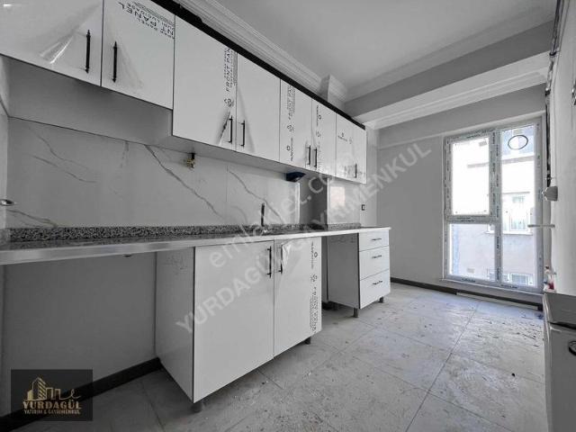 Yurdagül'den 71 Evler'de Asansörlü 1.kat 60m2 2+0 Satılık Daire