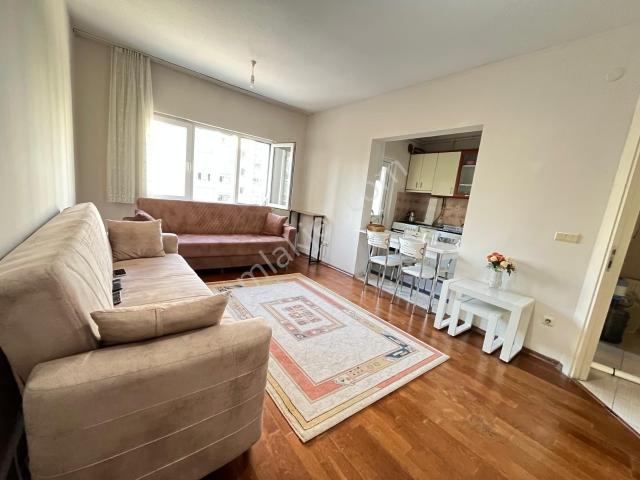 Yusuf Emlak'tan Atakent Menekşe 2 Sitesi'nde 2+1 Ara Kat Kiralık Daire