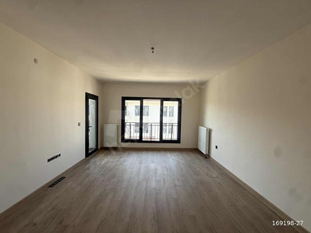 YUSUF KARADAĞLI'DAN BOSTANBAŞI TOKİ'DE KİRALIK 3+1 DAİRE