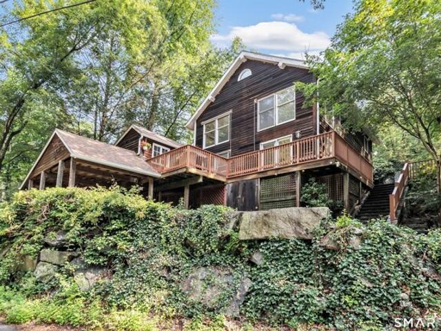 Yutaka Trl, Shelton, Home For Sale