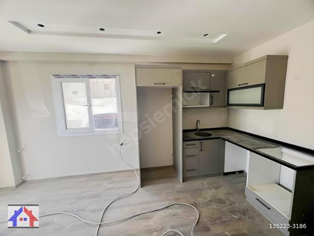 YUVADAN EMİNEVİME UYGUN GÜLTEPEDE 1+1 SATILIKNET 50M2