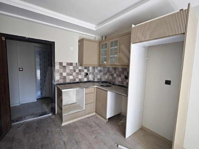 YUVA'DAN GÜLTEPEDE 1+1 CADDE ÜZERİ BULVARA YAKIN SATILIK DAİRE