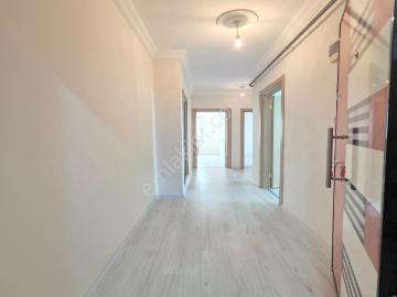 Yuvakur'dan İstasyon Mah'de Lemar Avm Arkası 2+1 Sıfır Y.giriş
