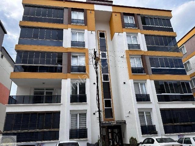 Yuvam Emlaktan Mahzen Mah Kozlar Sokakta Kiralık 3+1 150 Metrekare Daire