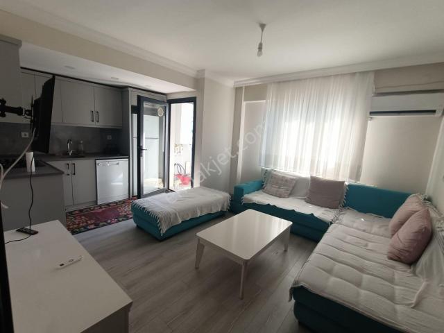 Yuvam Gayrimenkul'den Şehitler Mah. Satılık 1+1 Otoparklı Daire