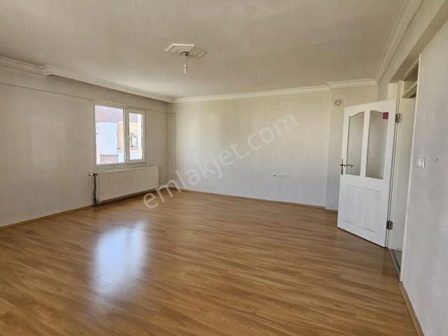 Yuvam Gayrimenkul'den Kurtuluş Mah. Can Hastanesi Üstü Kiralık 3+1 Daire