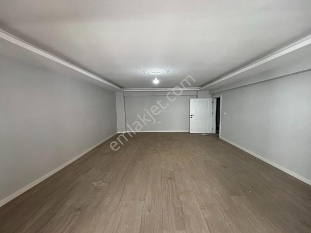 Yuvam Okullar Bölgesinde 100 M2 2+1 Sıfır Ara Kat Daire