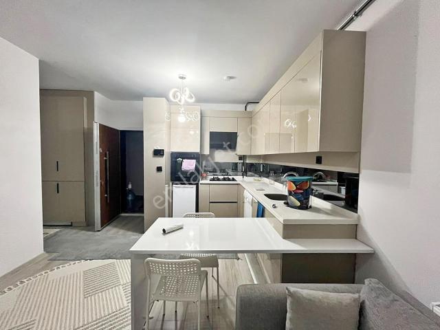 Yuvam'dan Bulvara Cephe 1+1 Eşyalı Kiralık Daire