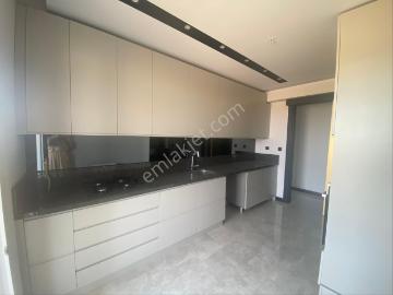 Yüzüncüyıl Mahallesinde Bulvar Üzeri Ultra Lüks 3+1 Kiralık Daire