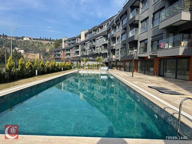 YÜZME HAVUZLU,HAMAMSAUNASPOR SALONU OLAN EŞYALI DAİRE