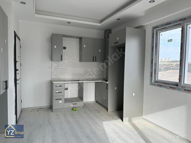 YZ GRUP'tan CEPHELERİ AÇIK SIFIR OTURUMU GENİŞ 1+1 KÖŞE DAİRE