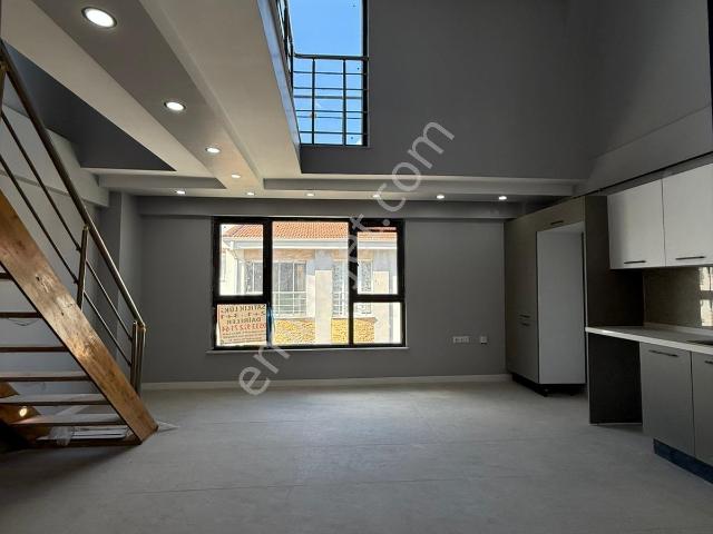Yzg Den Çamlıca Mh.gündüz Ökçün Bulv.yakını 2+1 Loft Daire