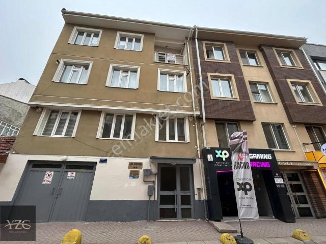 Yzg Den Espark Yakını Ayrı Mutfaklı Ara Kat Kiralık 1+1 Daire